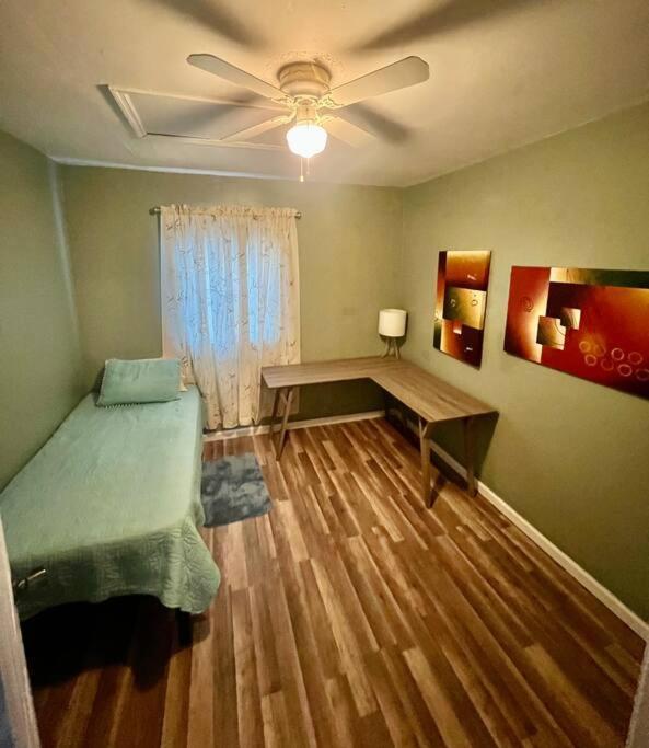 Pinebrook Home Close To Beach 拉哥 外观 照片